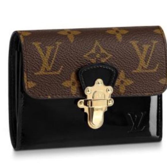Louis Vuitton Cherrywood Compact Wallet - Picture 2 of 14
